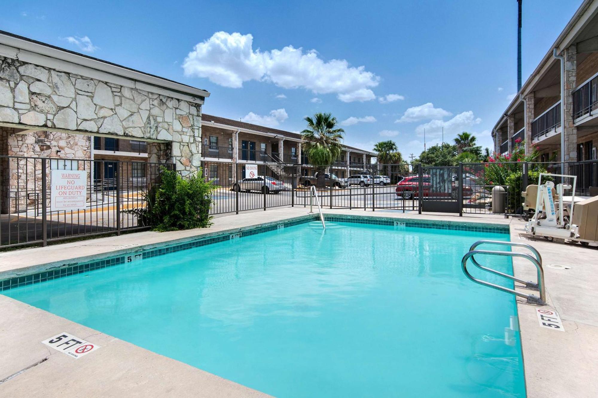 Motel 6-San Antonio, Tx - Northwest Medical Center エクステリア 写真